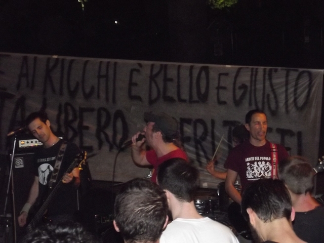 ROVERETO - 1 maggio parco pubblico
